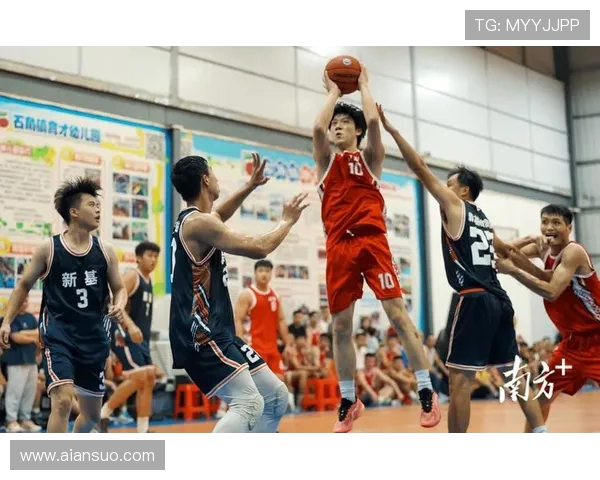 以篮球为核心探讨团队协作与个人成长在竞技与人生中的深远意义 以篮球为核心探讨团队协作与个人成长在竞技与人生中的深远意义