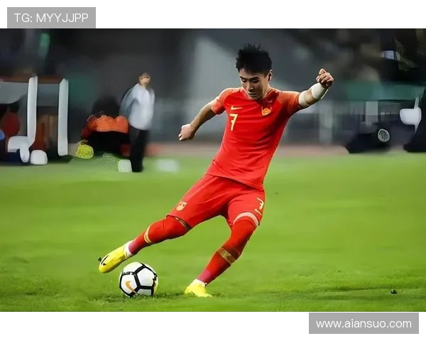 国足新星闪耀赛场全场两射一传助球队逆转赢得关键胜利 国足新星闪耀赛场全场两射一传助球队逆转赢得关键胜利