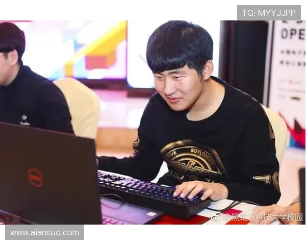 李丽专访：从新手到职业选手的英雄联盟成长之路回顾