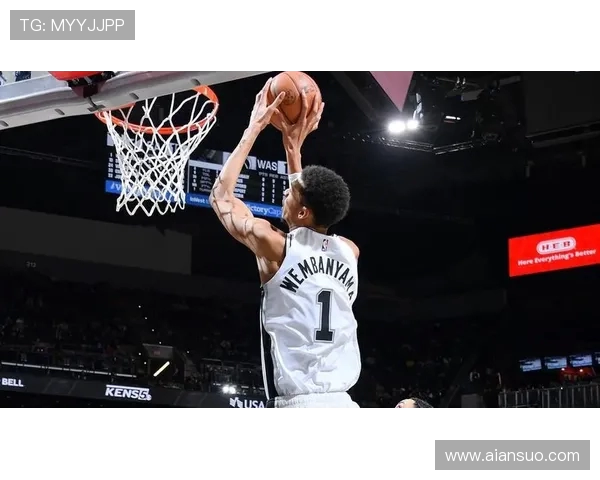 夏季联赛精彩对决小牛队与国王队的激烈碰撞与战术较量